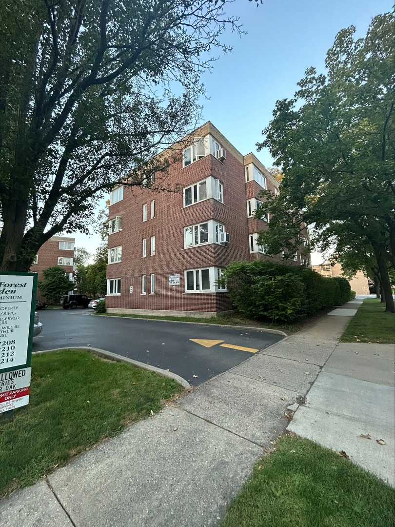 7214 Oak Avenue Unit: 1NW