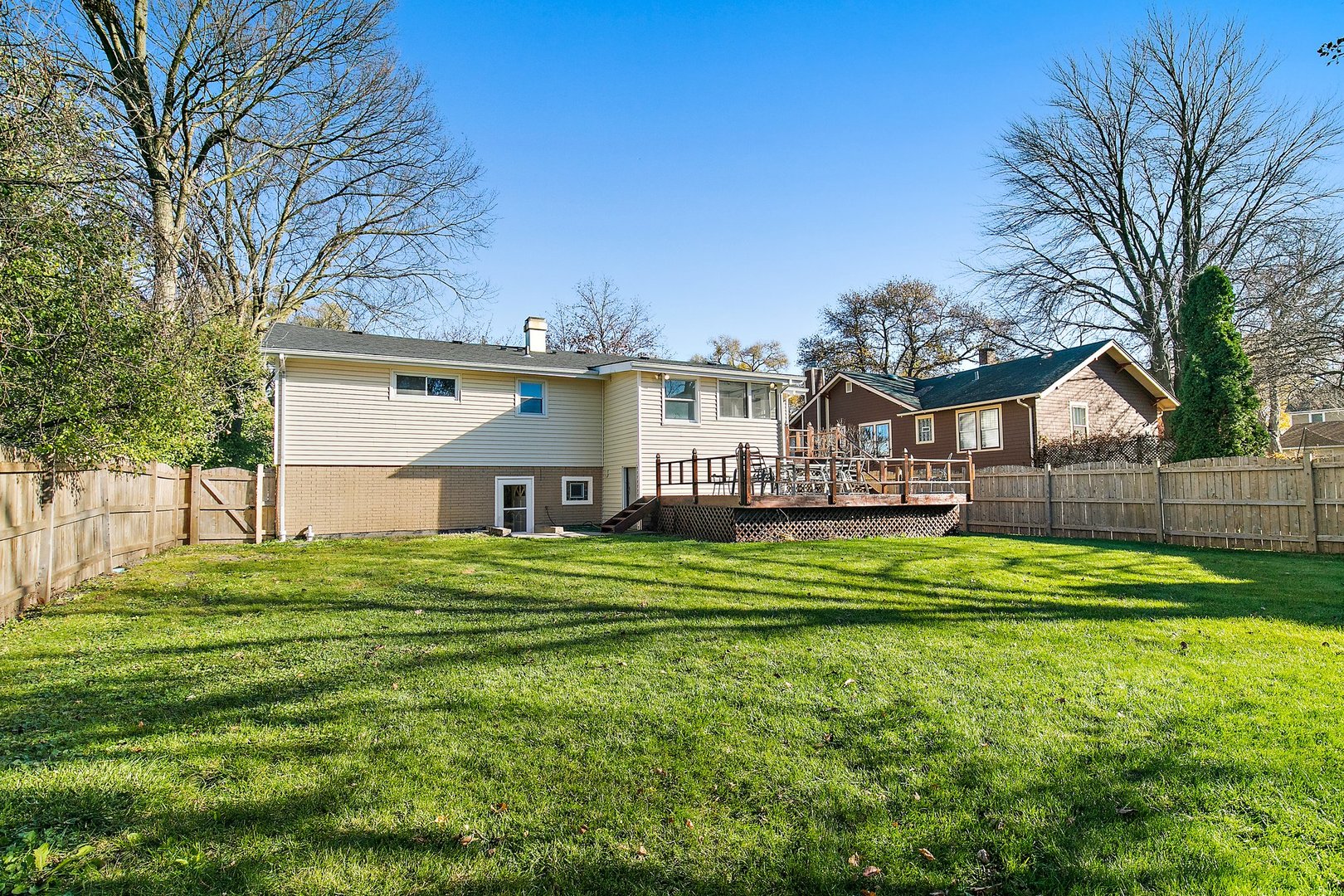 462 N Plum Grove Road