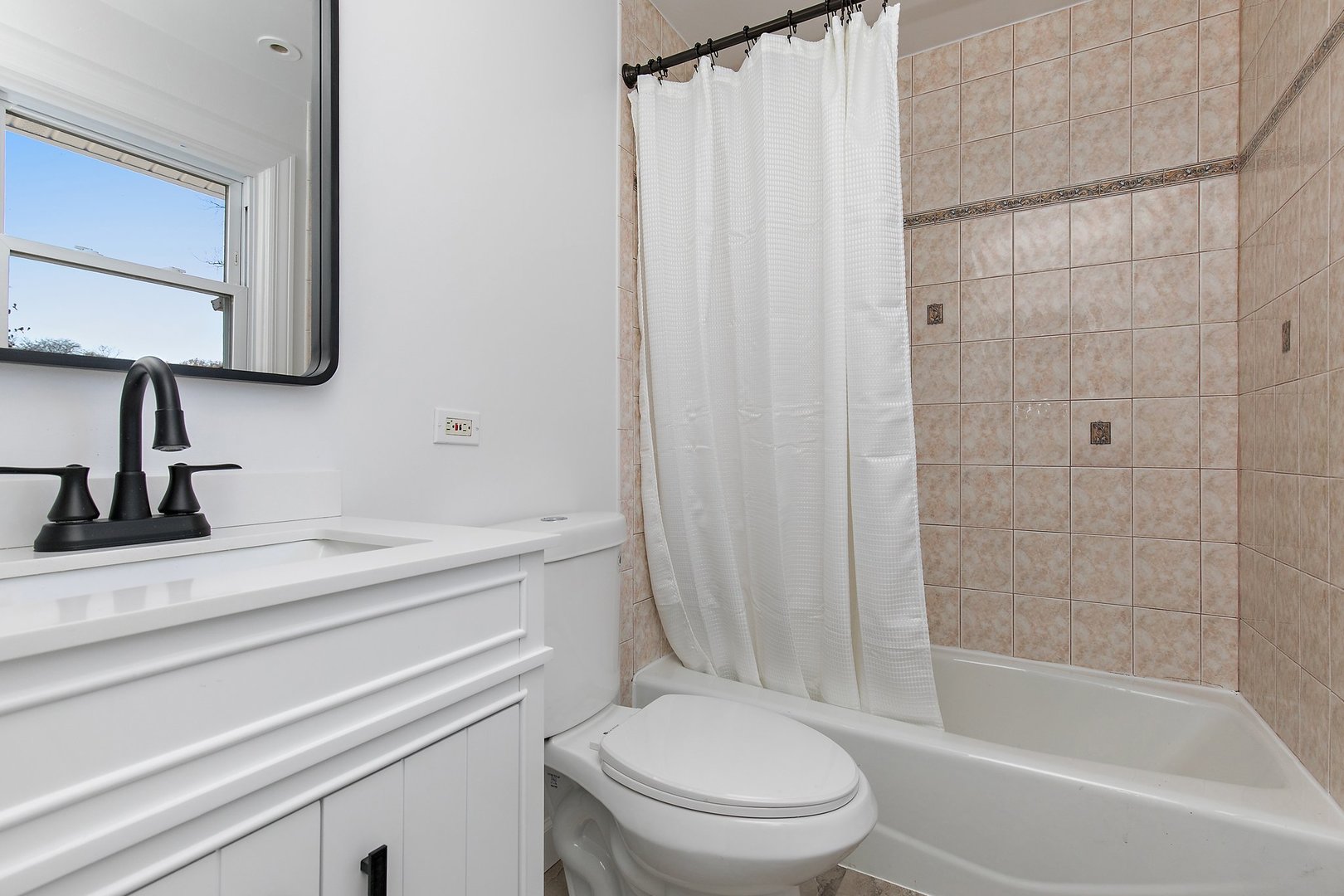 462 N Plum Grove Road