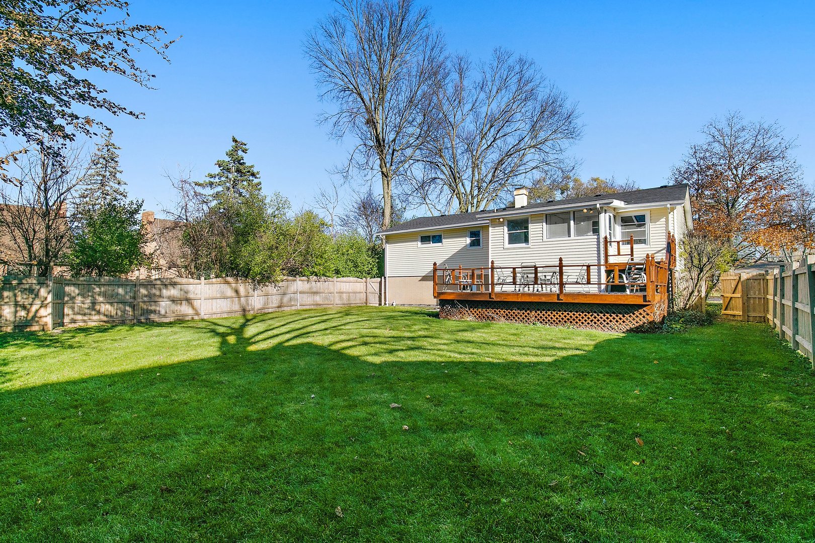 462 N Plum Grove Road