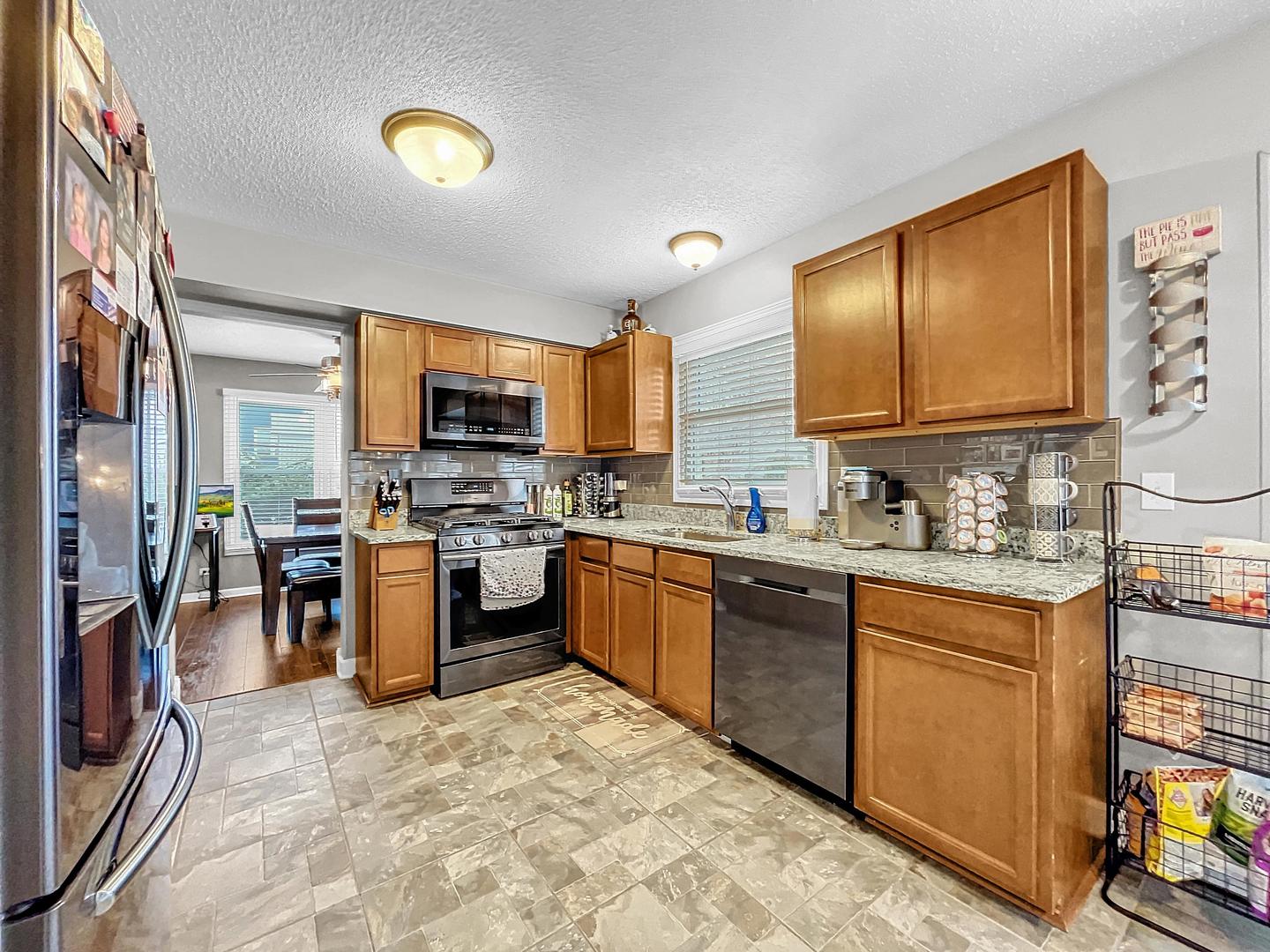 821 Candlewood Trail