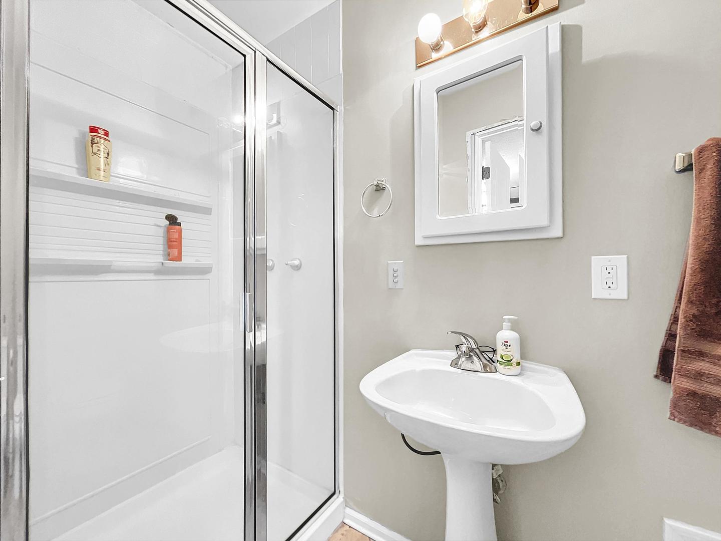 821 Candlewood Trail