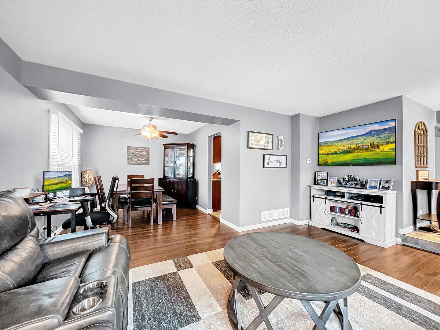 821 Candlewood Trail