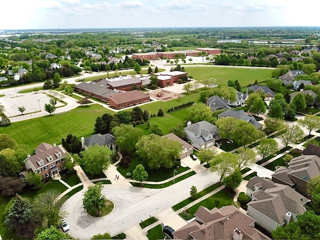 1129 Chadwick Court