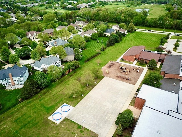 1129 Chadwick Court
