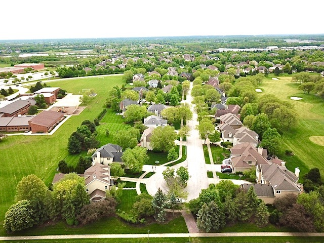1129 Chadwick Court