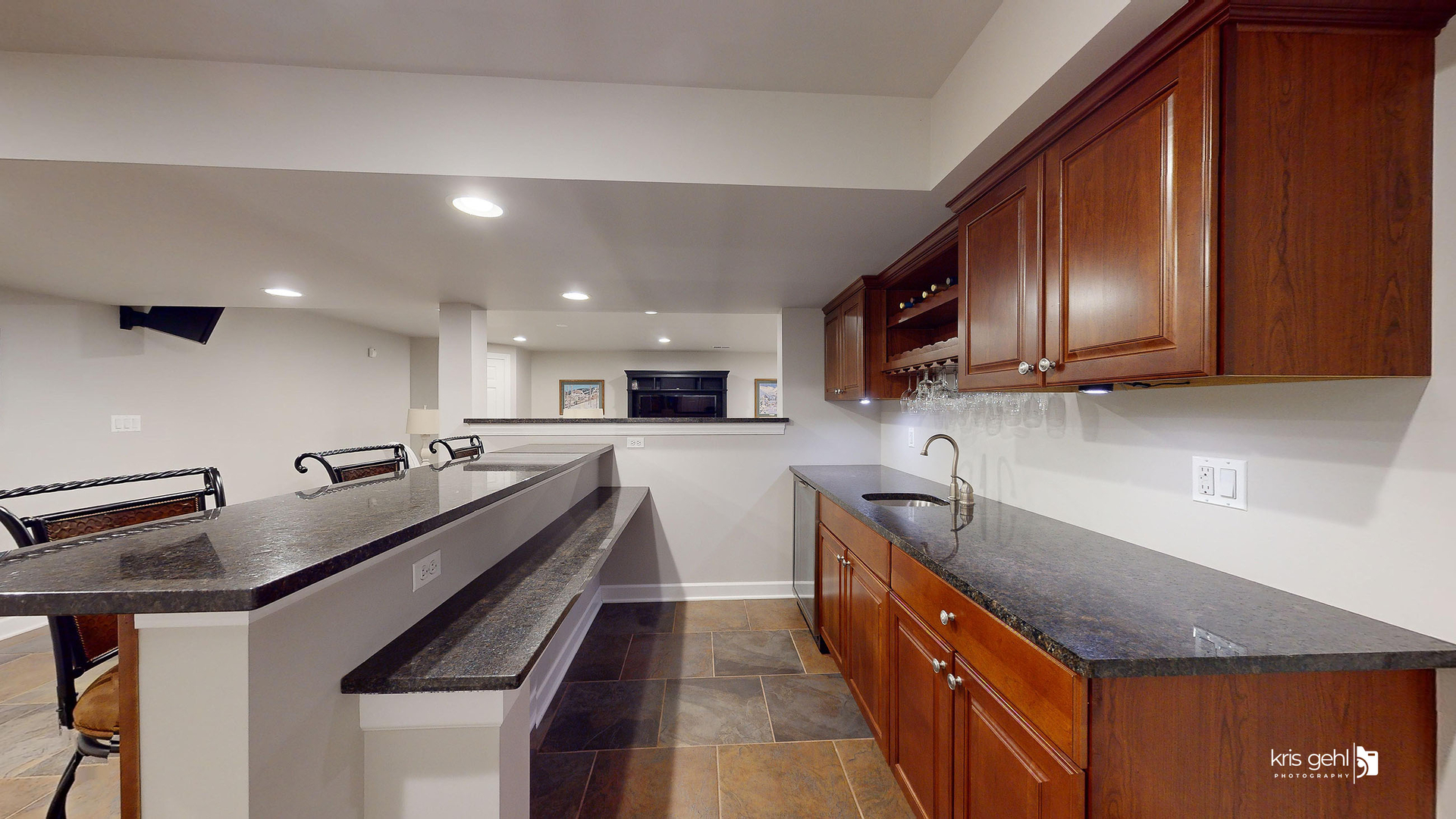 1129 Chadwick Court