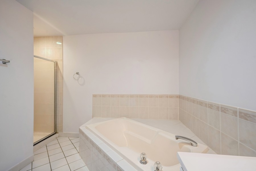 7400 W Lawrence Avenue Unit: 329