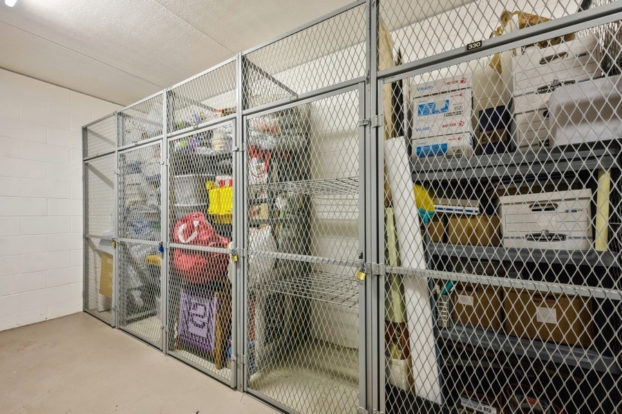 7400 W Lawrence Avenue Unit: 329