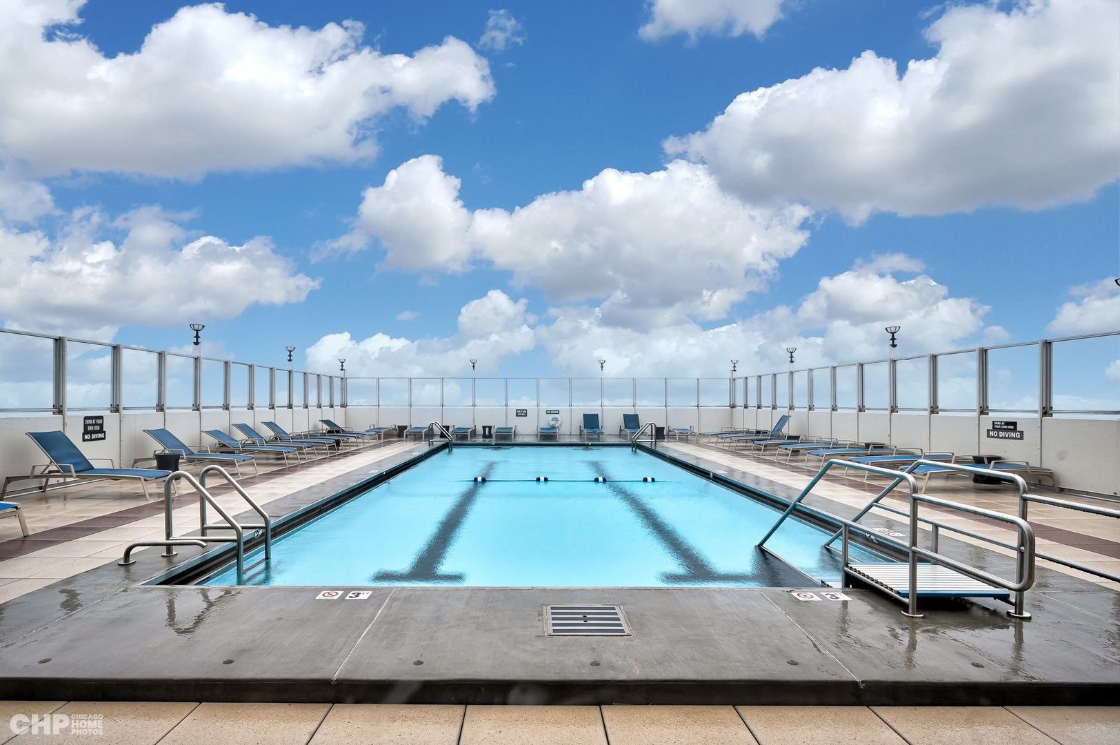 2626 N LAKEVIEW Avenue Unit: 1502