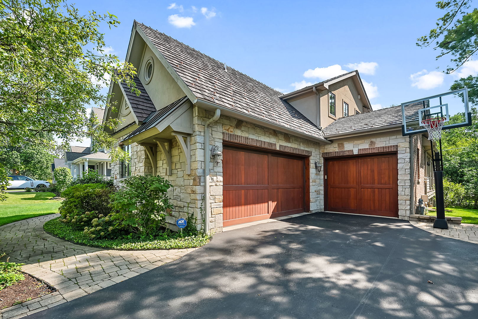 1115 Warrington Road