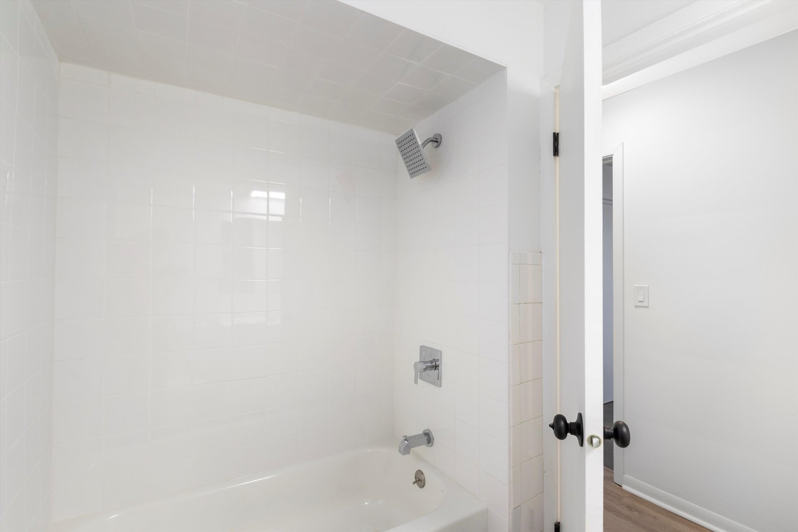 2930 N Dawson Avenue