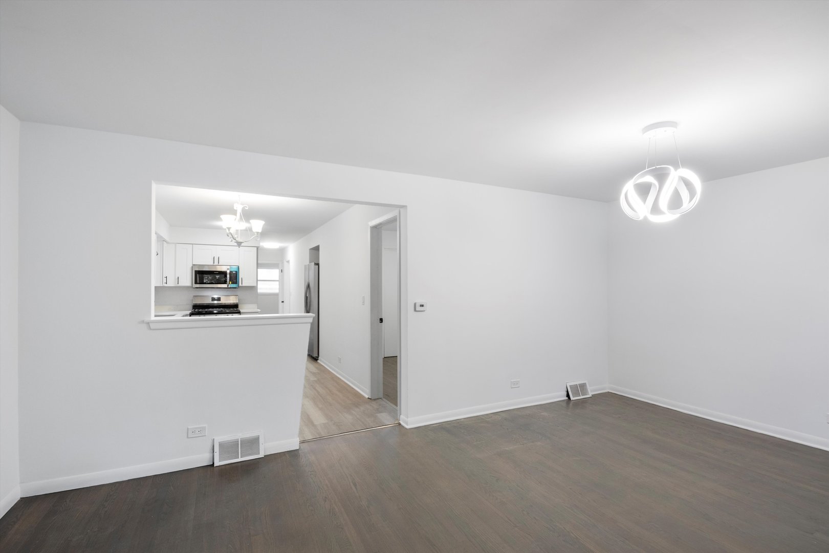 2930 N Dawson Avenue