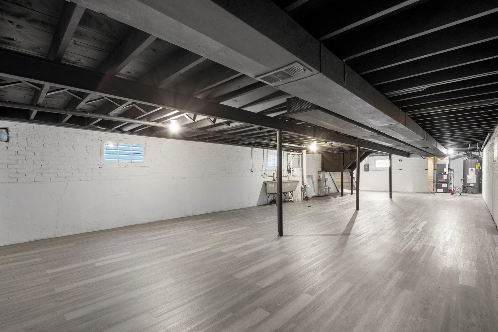 2930 N Dawson Avenue