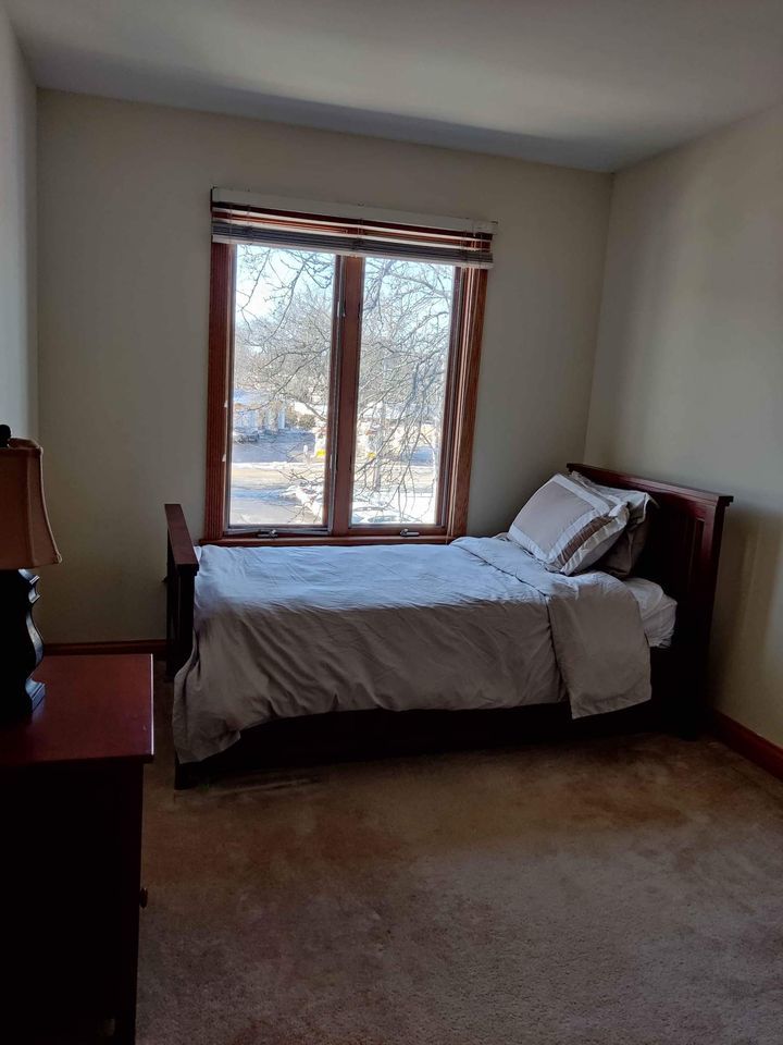 1827 Wilmette Avenue Unit: B