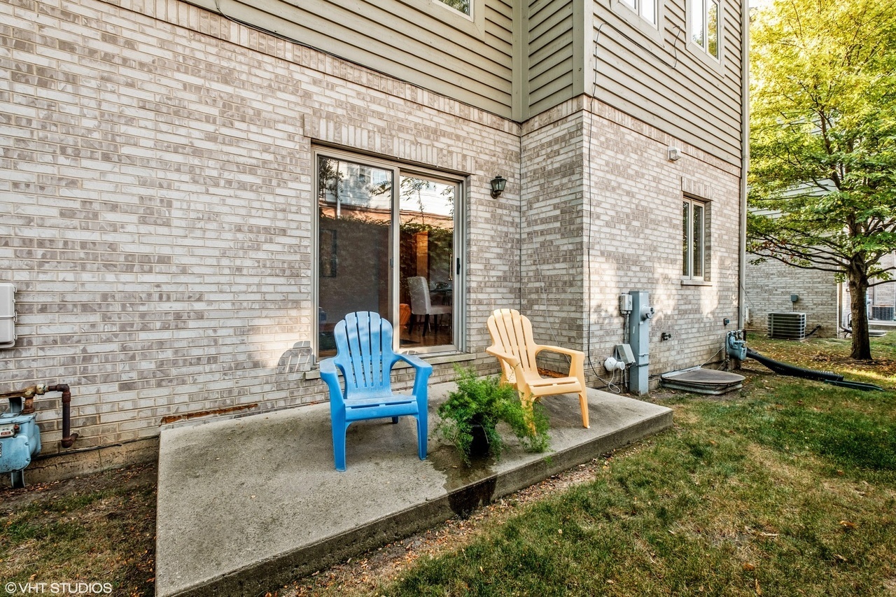 1827 Wilmette Avenue Unit: B