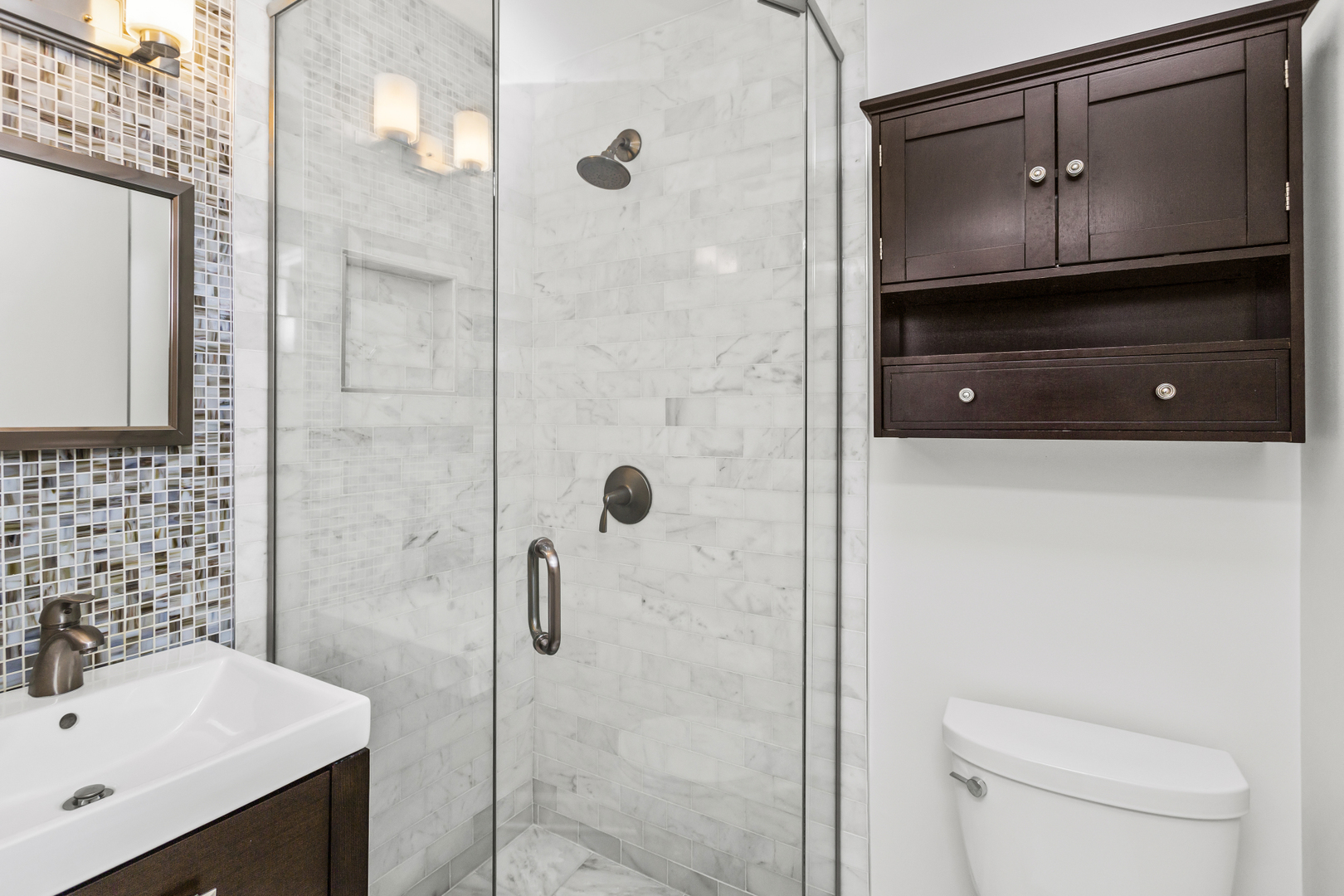 1050 Devonshire Court