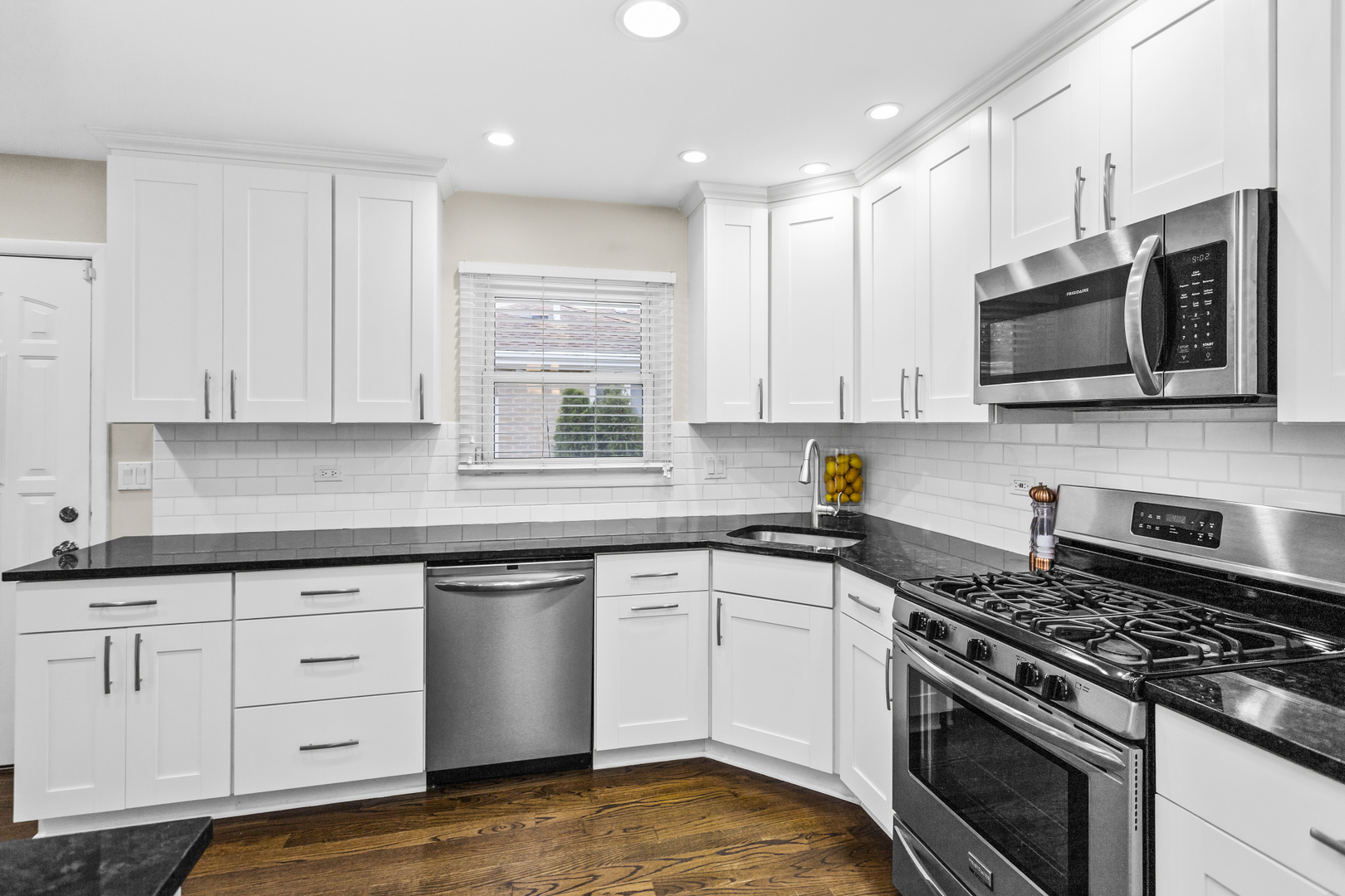 1050 Devonshire Court