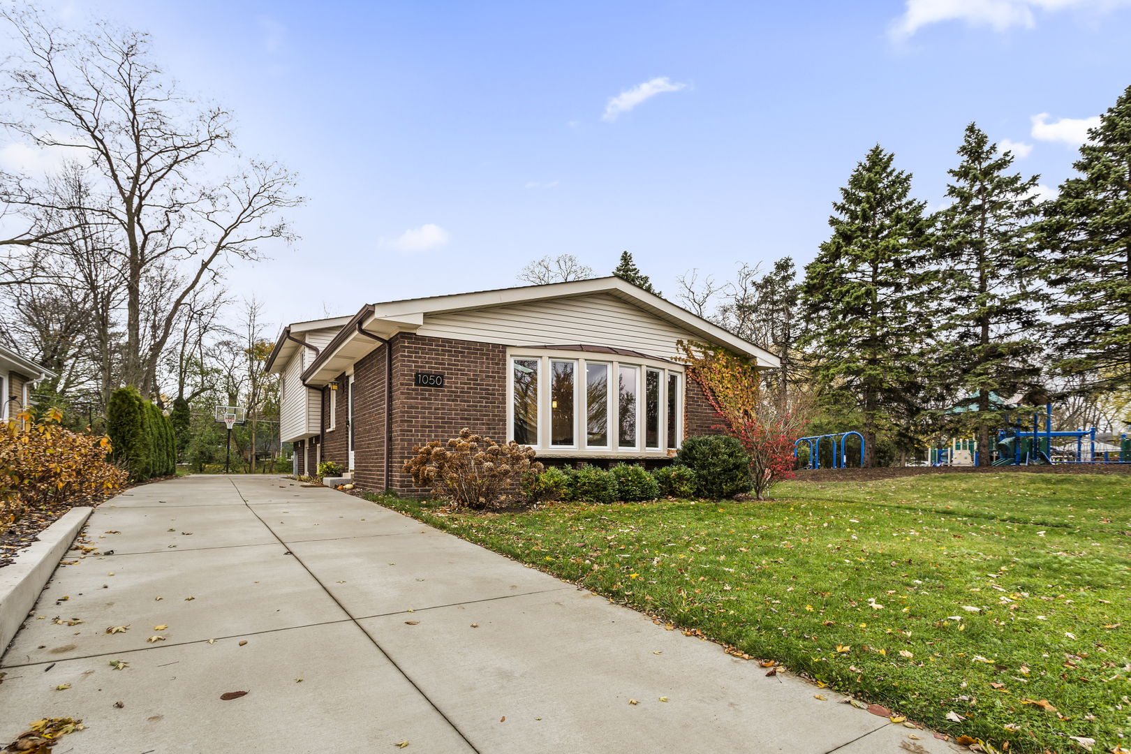 1050 Devonshire Court