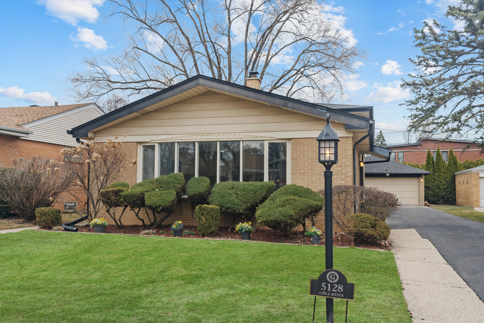 5128 Coyle Avenue