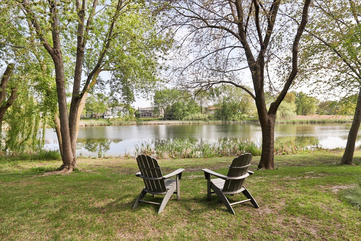 1608 W Ethans Glen Drive