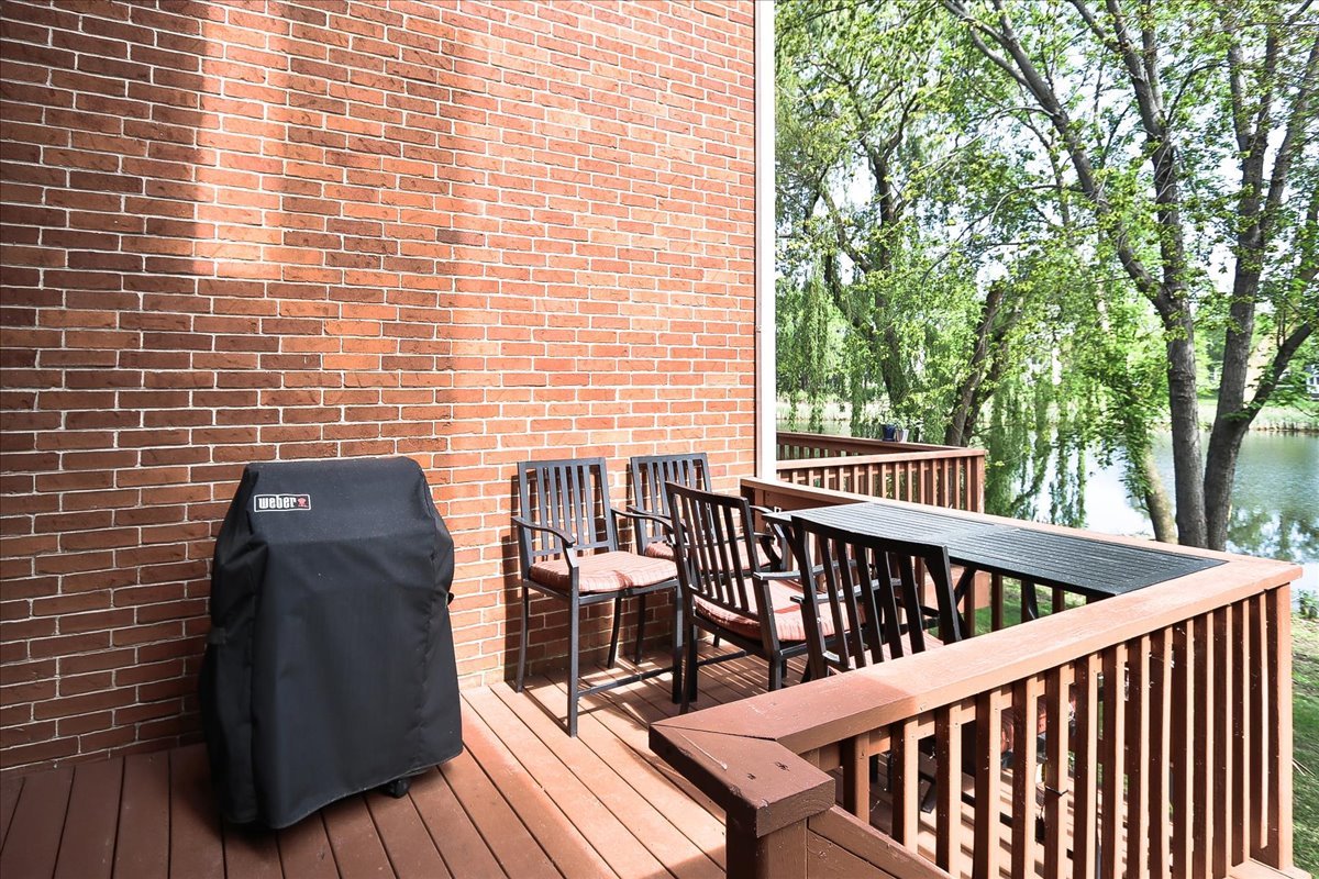 1608 W Ethans Glen Drive