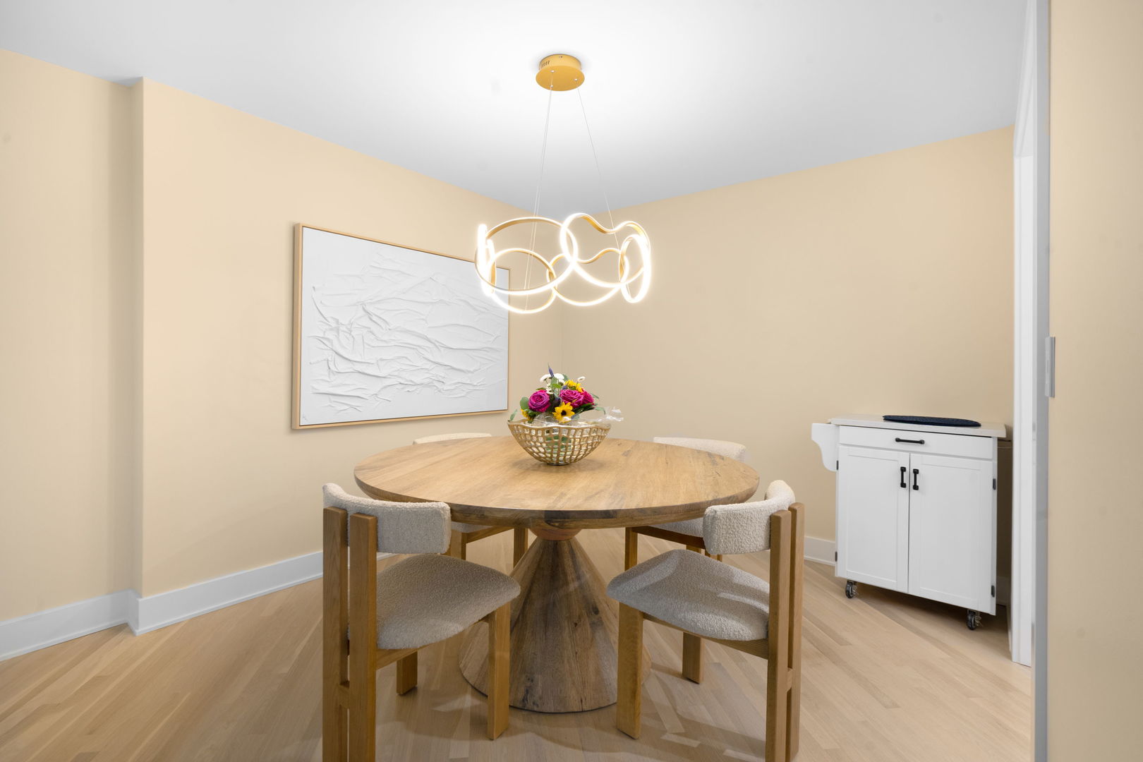 1671 Mission Hills Road Unit: 106