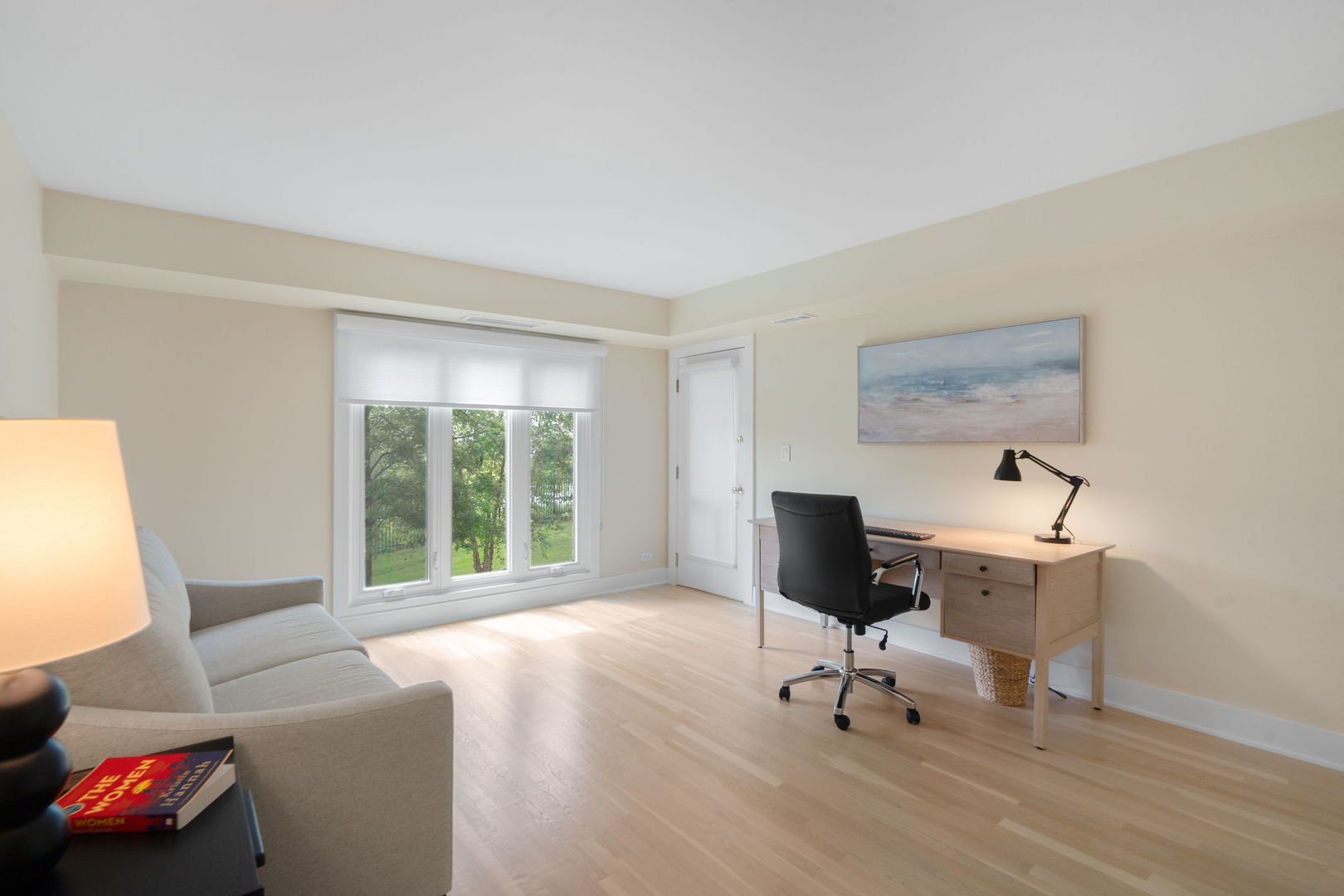 1671 Mission Hills Road Unit: 106