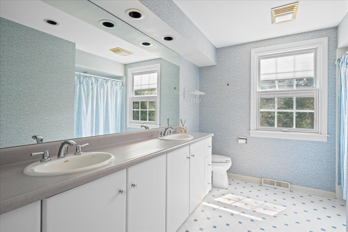 47 Coldstream Circle