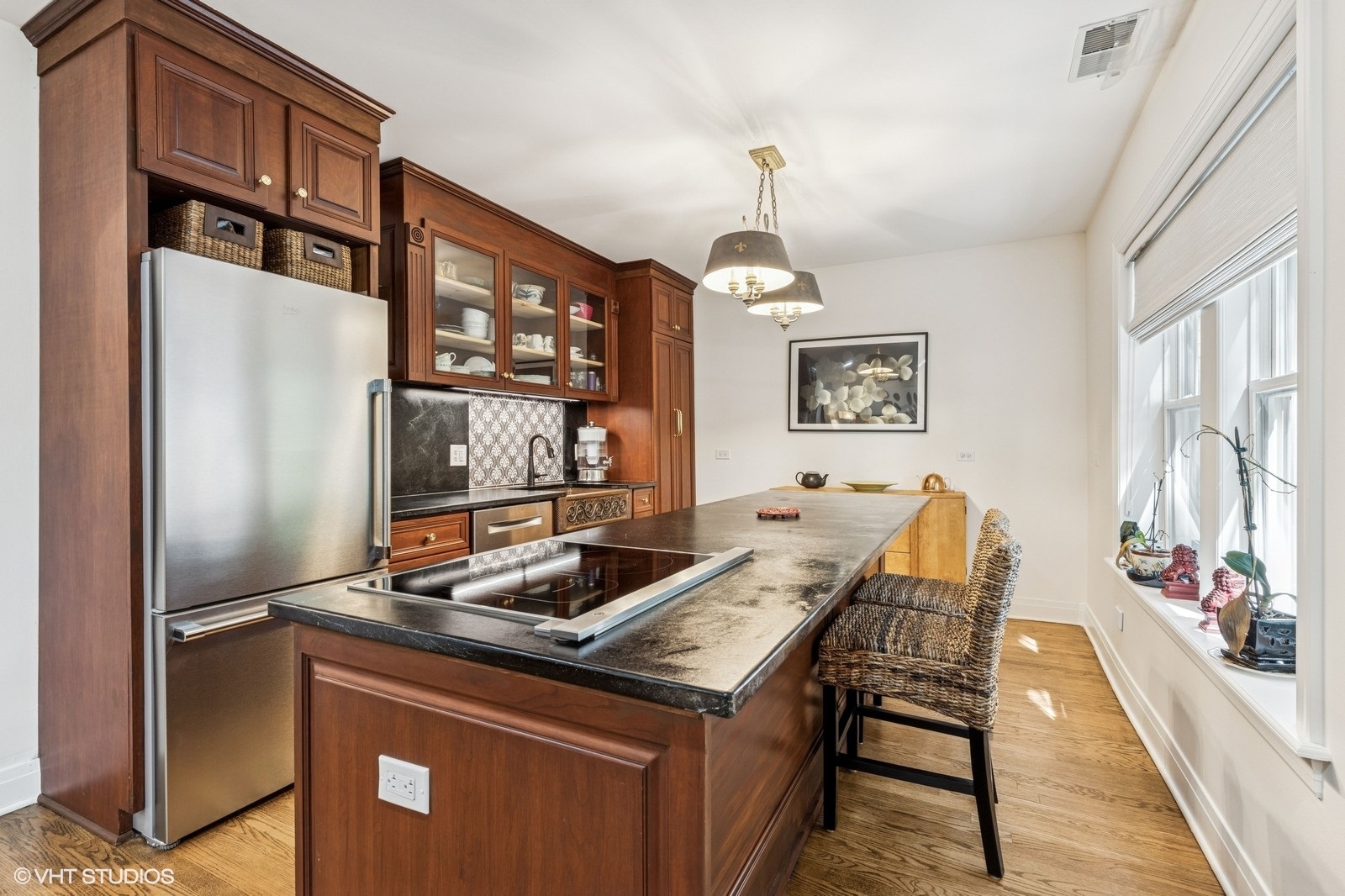 713 Mulford Street Unit: 1A