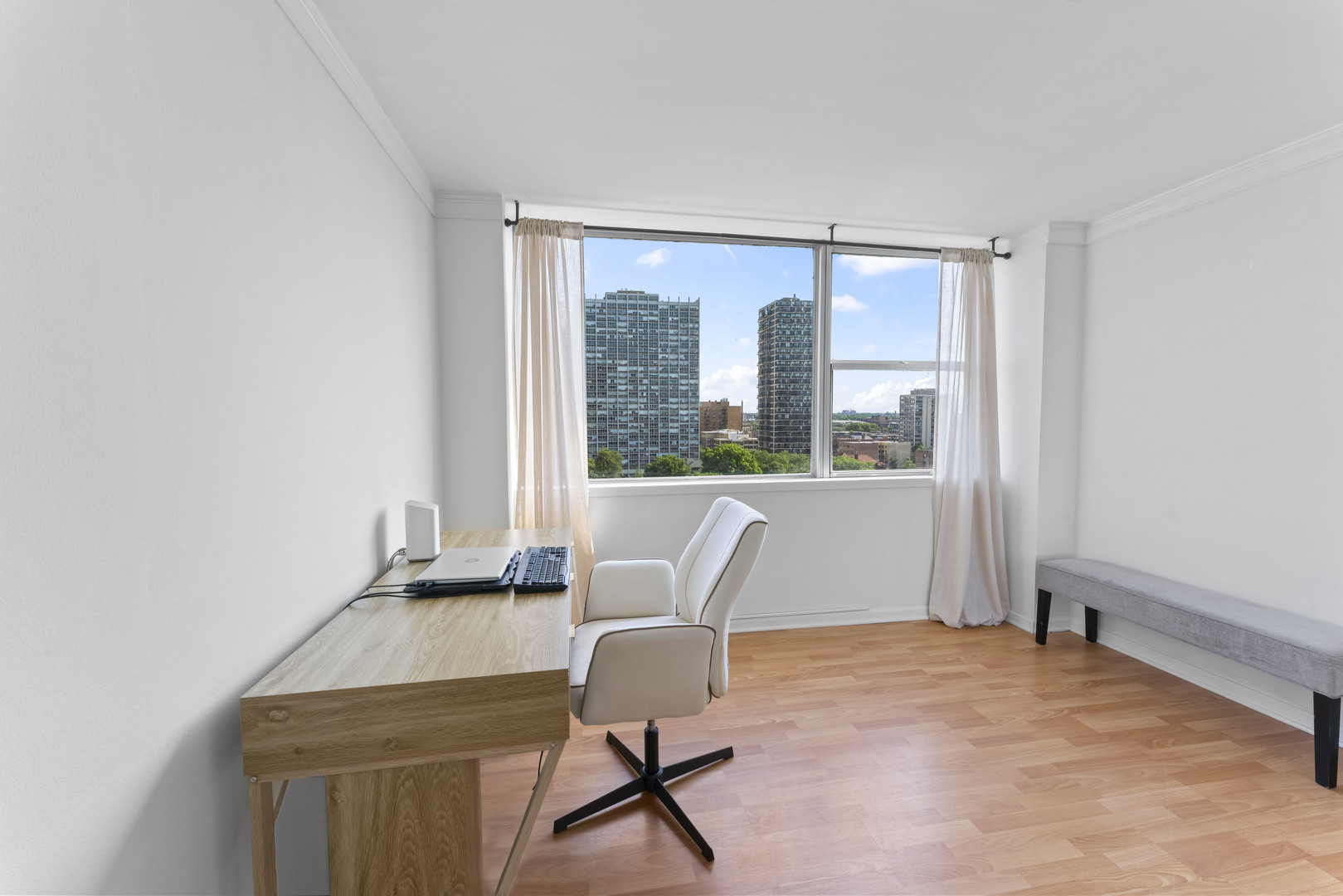 6301 N Sheridan Road Unit: 11R