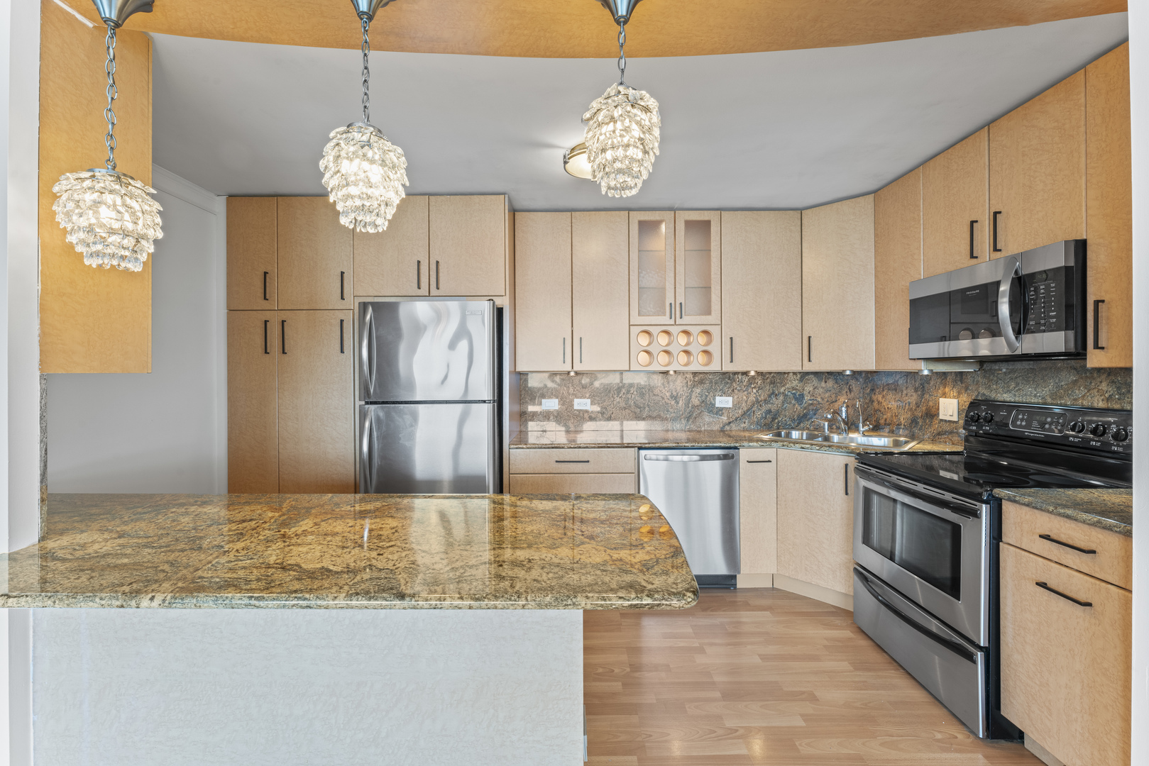 6301 N Sheridan Road Unit: 11R
