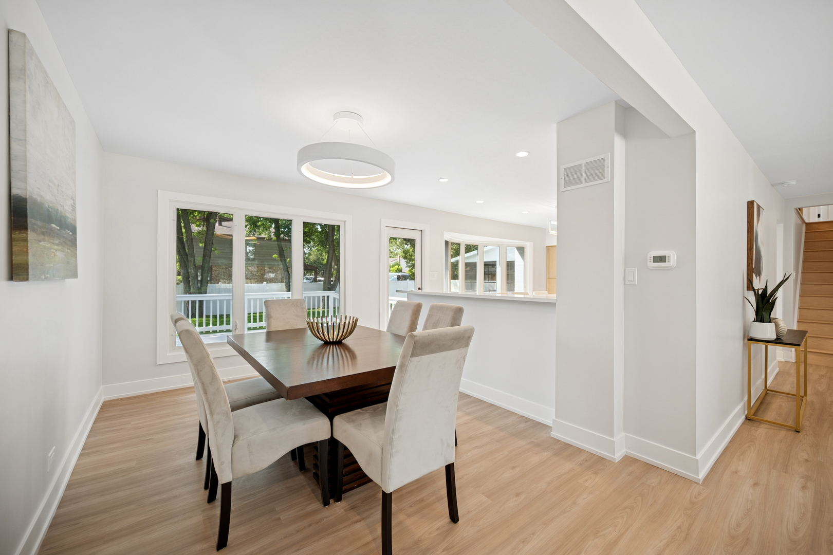 4035 Crestwood Drive