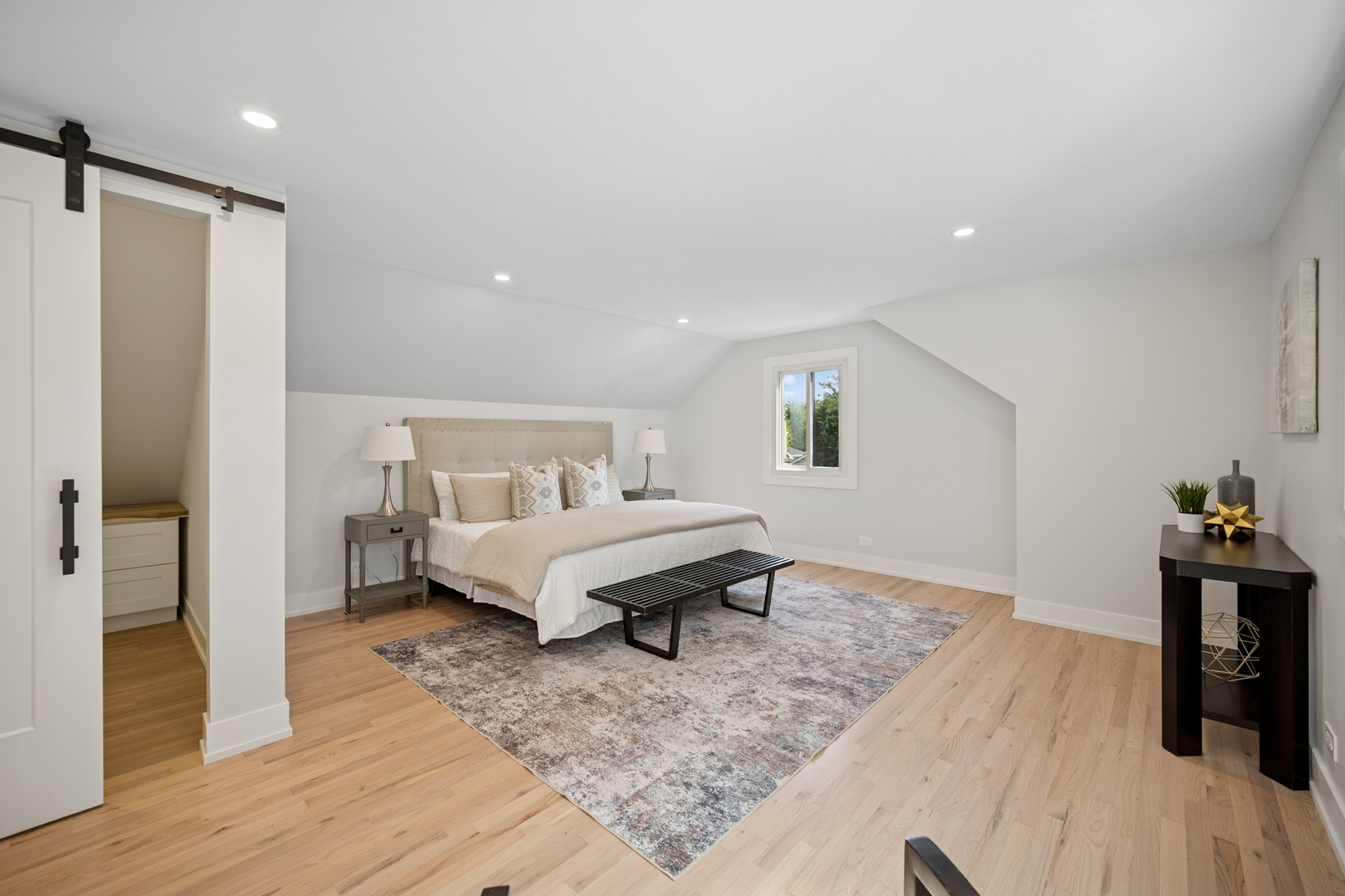 4035 Crestwood Drive