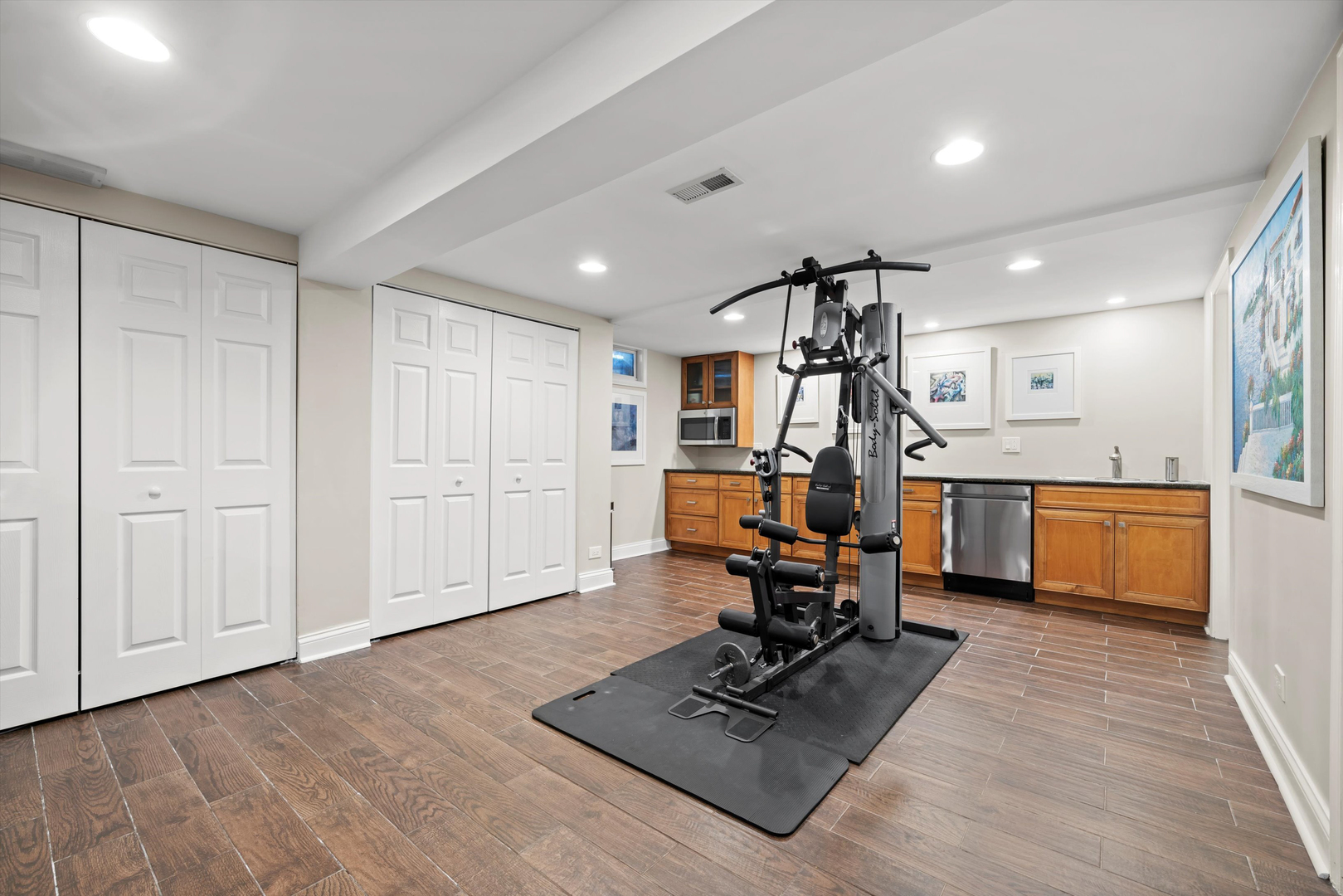 1045 Rosemary Terrace