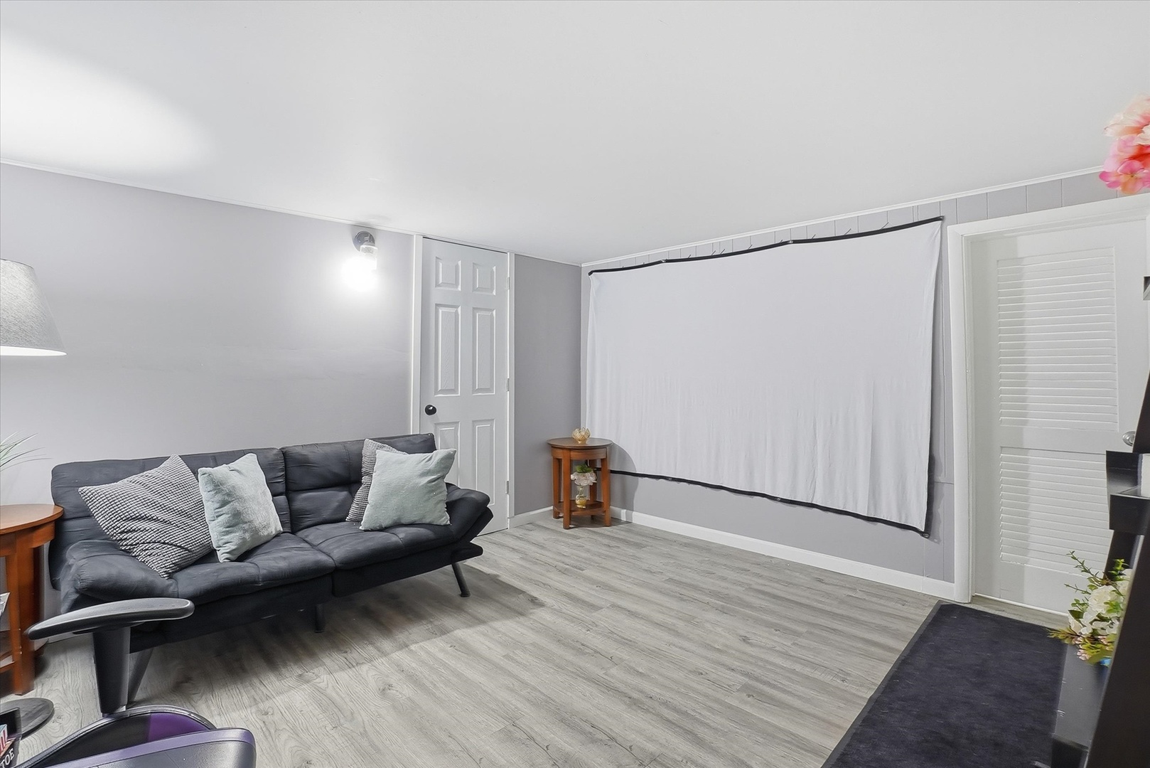 4039 Prairie Avenue