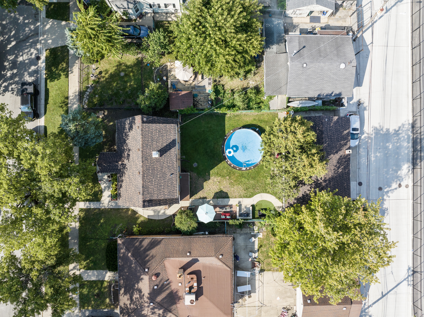 4039 Prairie Avenue