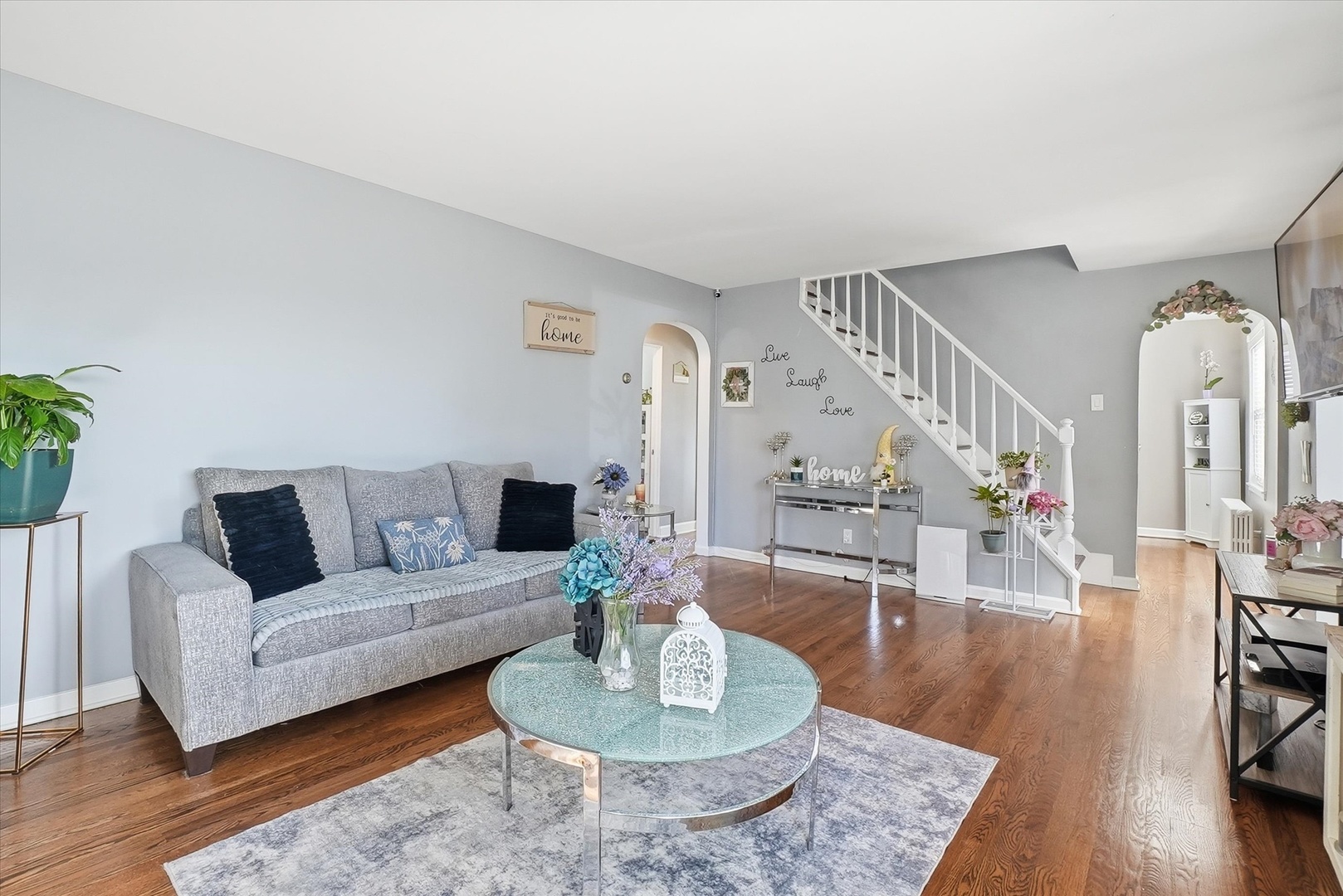 4039 Prairie Avenue