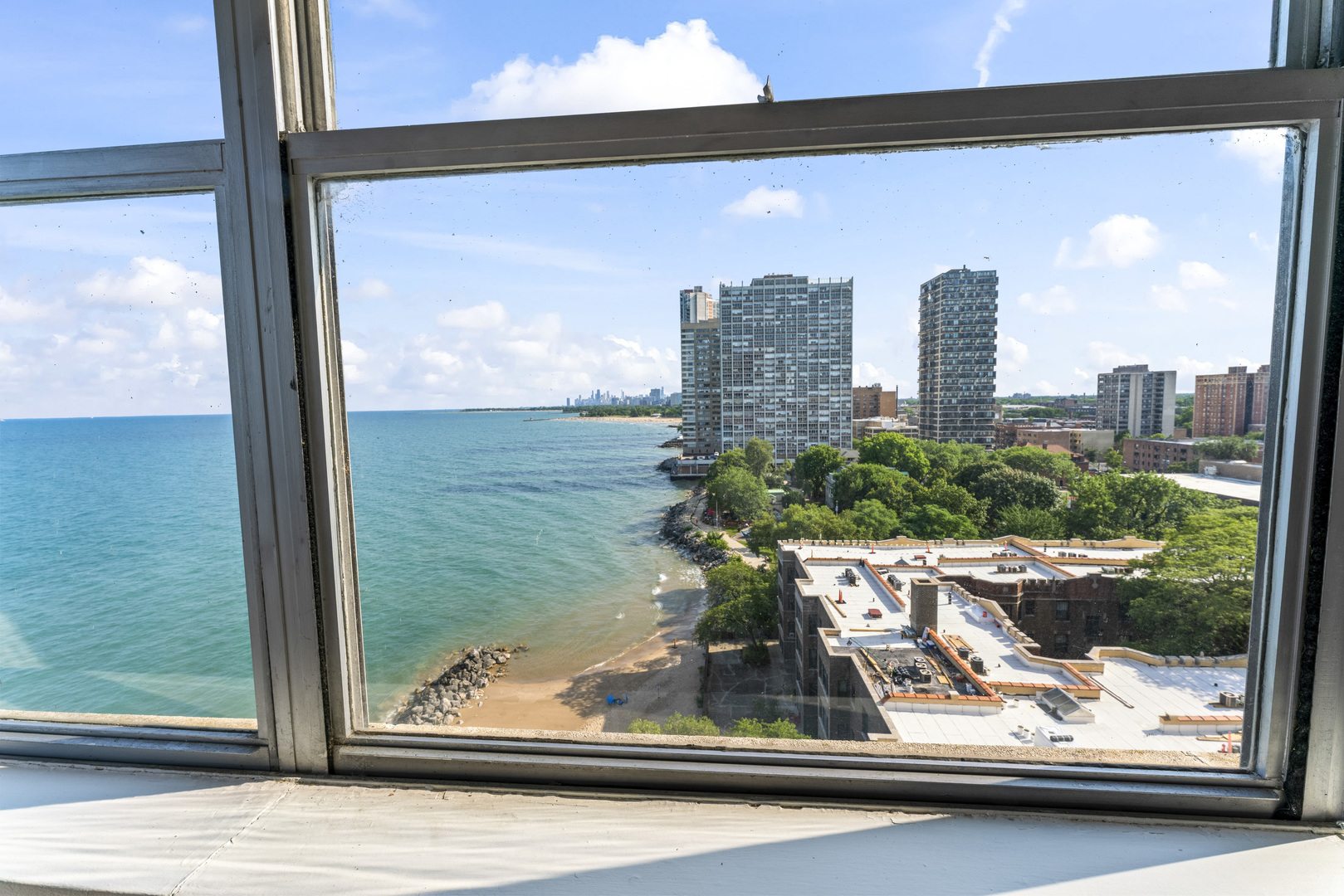 6301 N Sheridan Road Unit: 11R