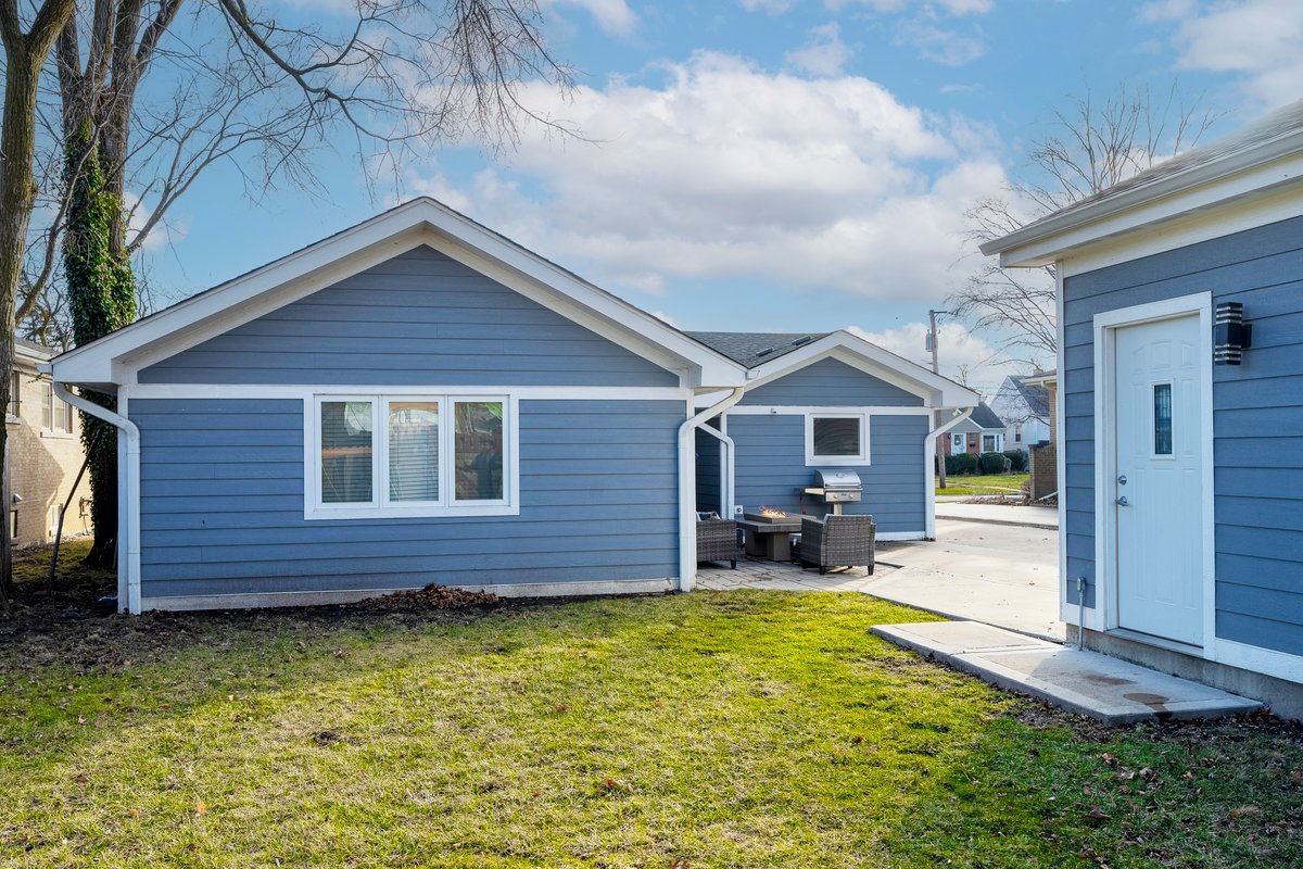 926 S Golf Cul De Sac Street