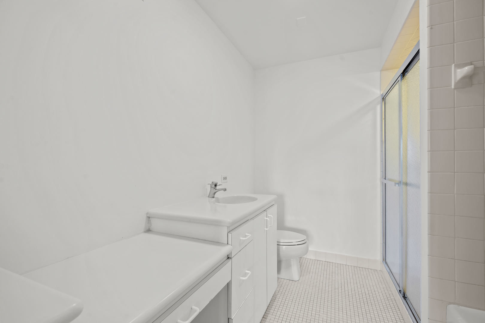 1125 Lake Cook Road Unit: 405