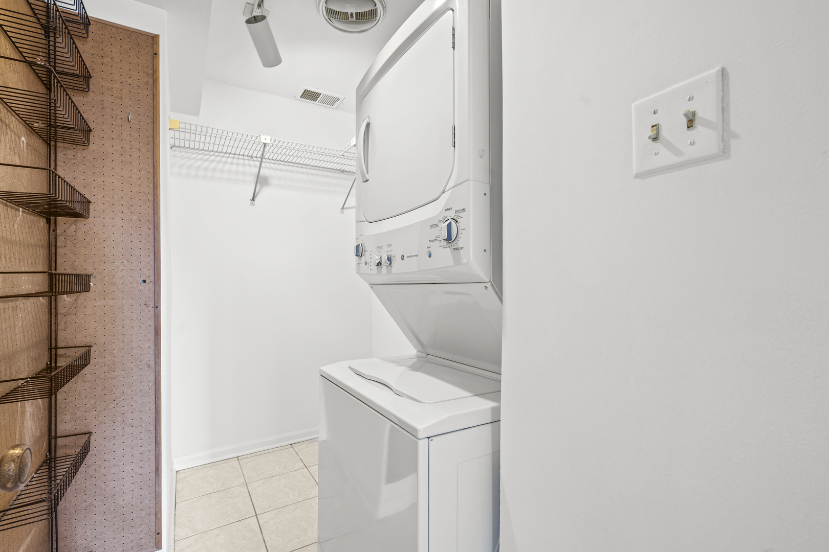 1125 Lake Cook Road Unit: 405