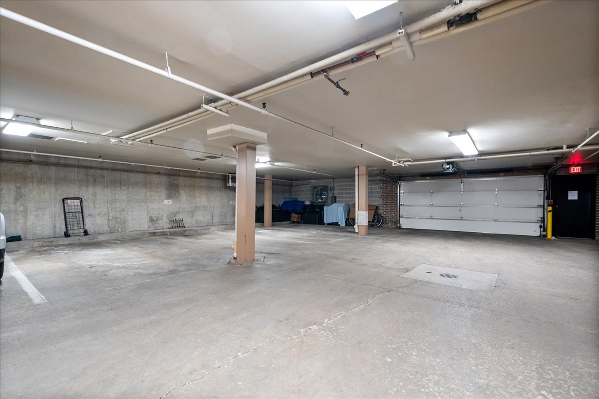 1695 2nd Street Unit: 305