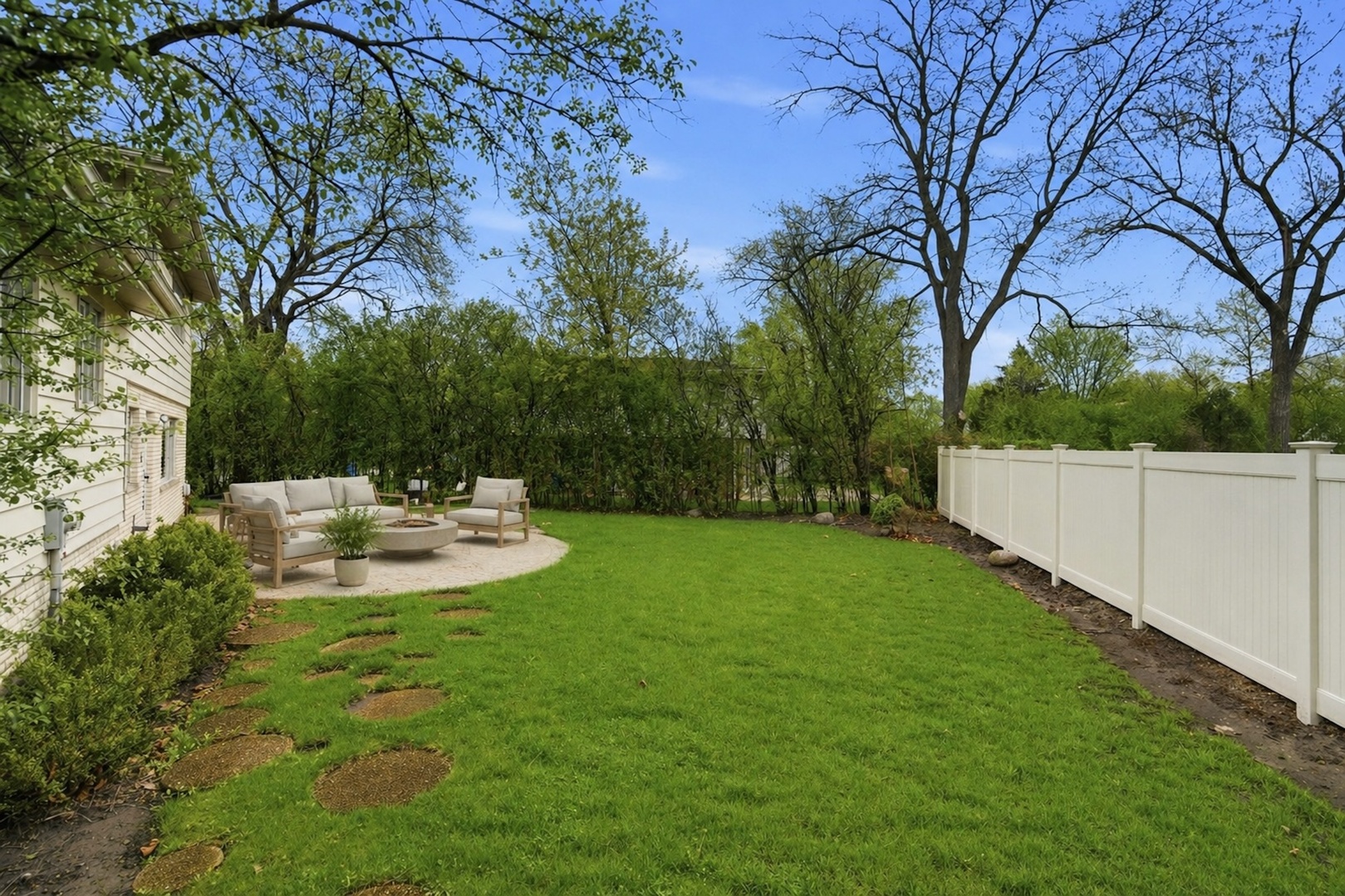 75 Eastwood Drive