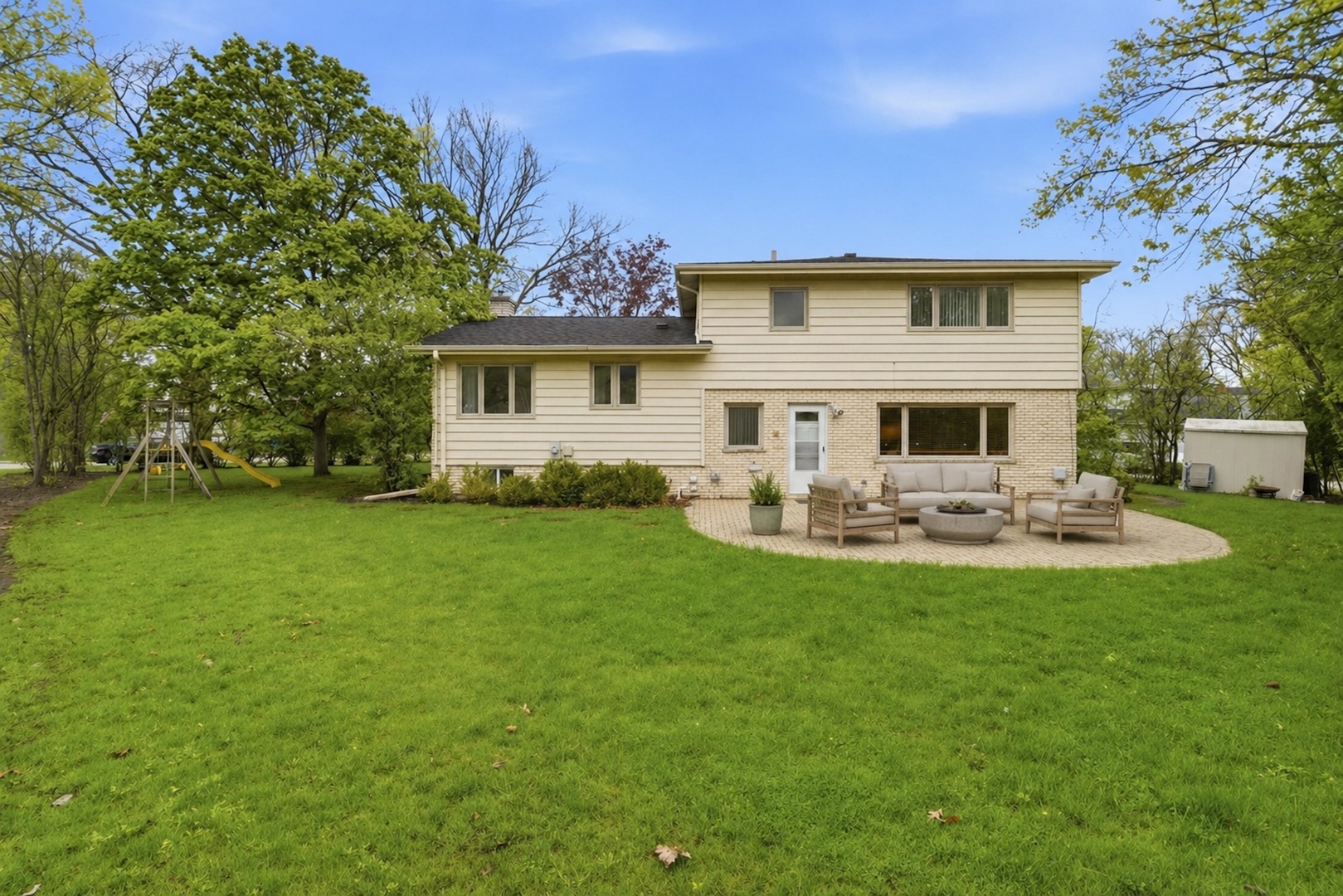 75 Eastwood Drive