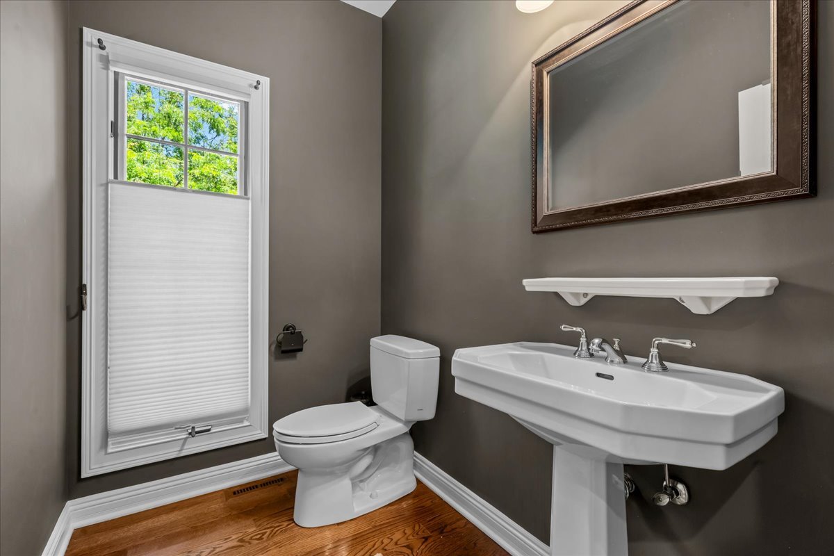 1100 Studio Lane