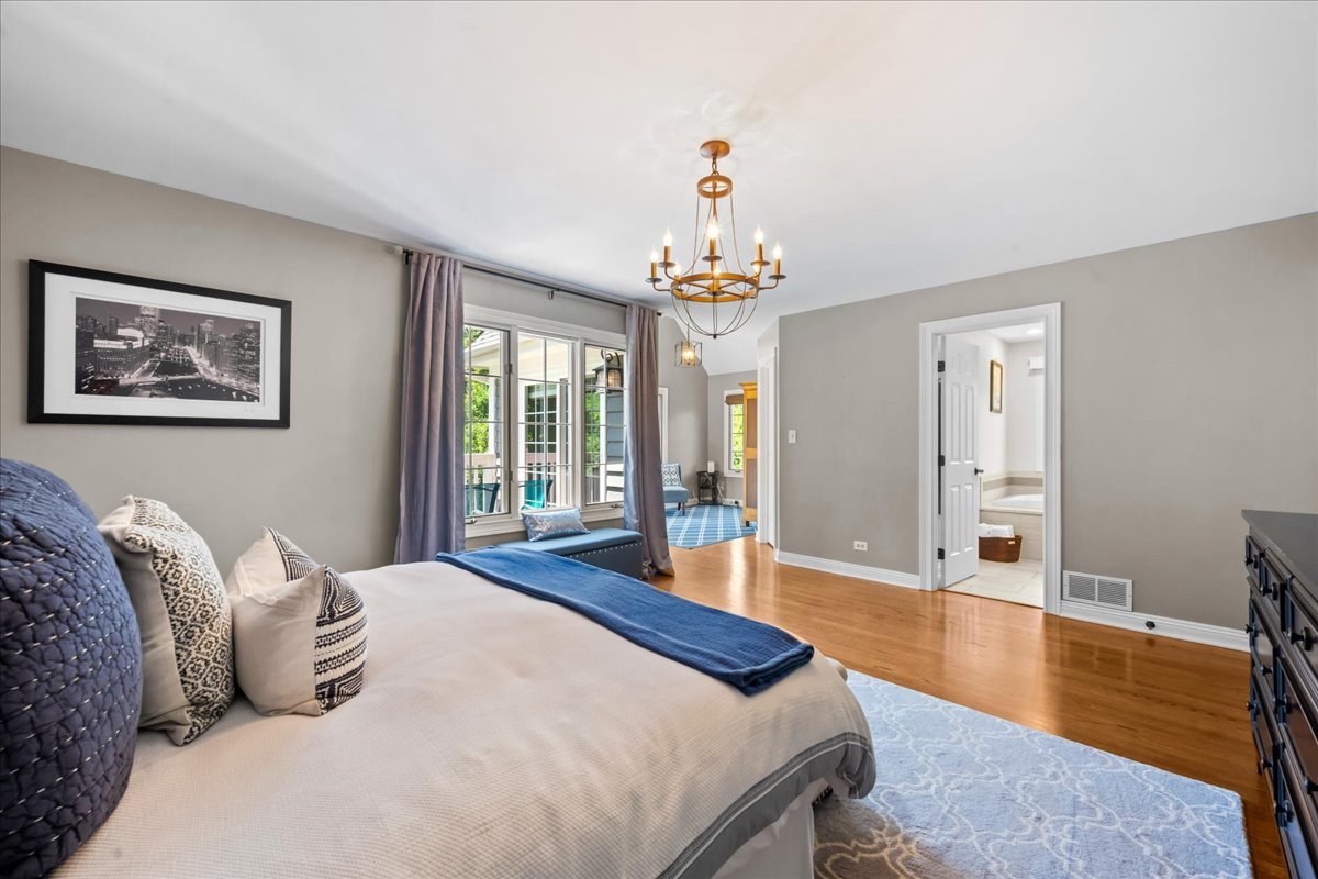 1100 Studio Lane