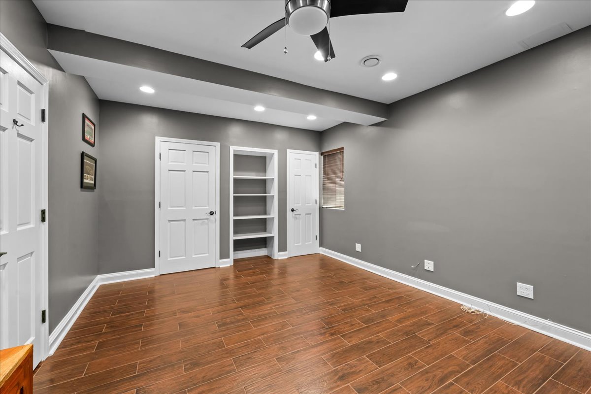 1100 Studio Lane