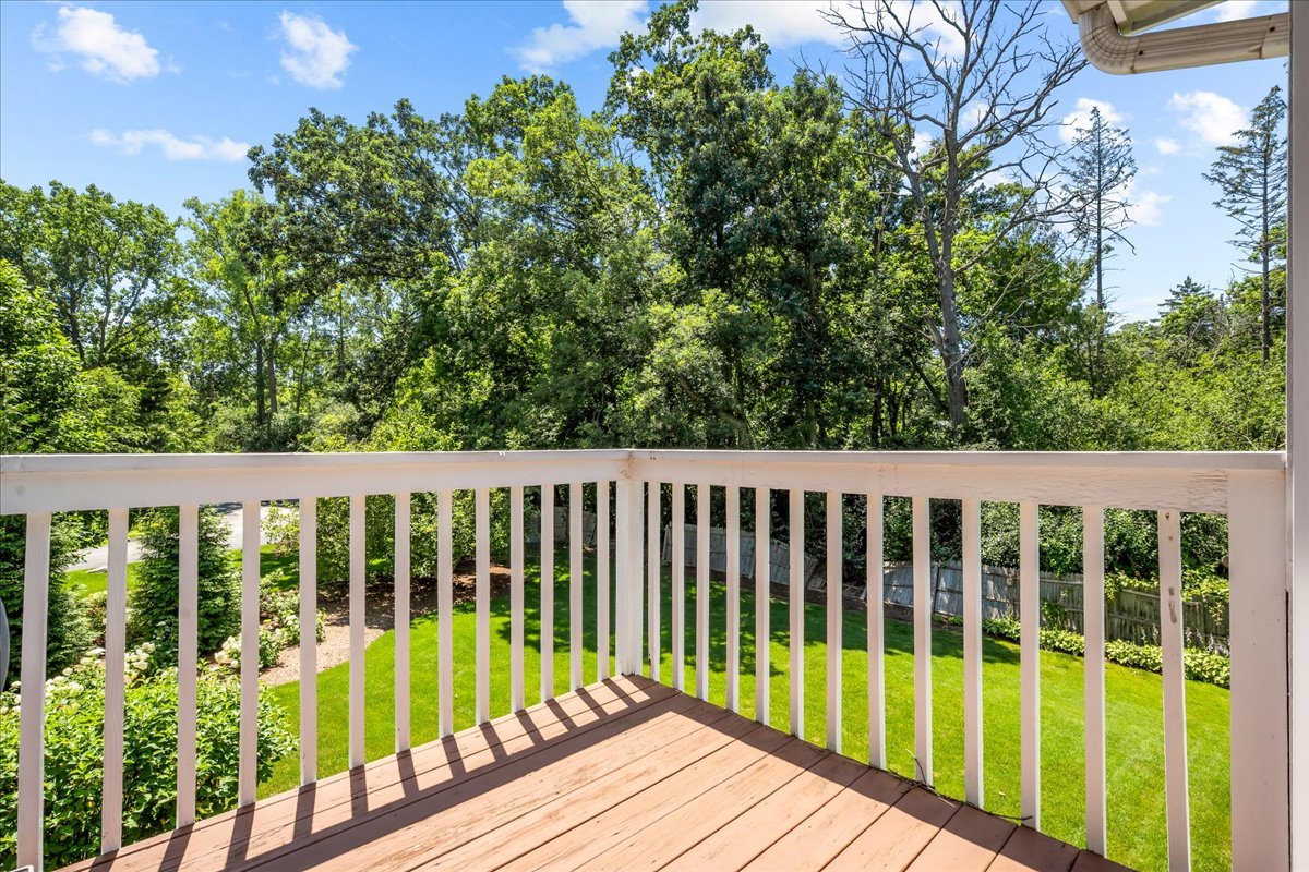 1100 Studio Lane
