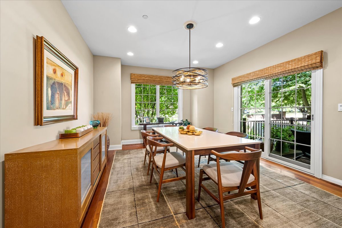 930 Central Avenue Unit: 930